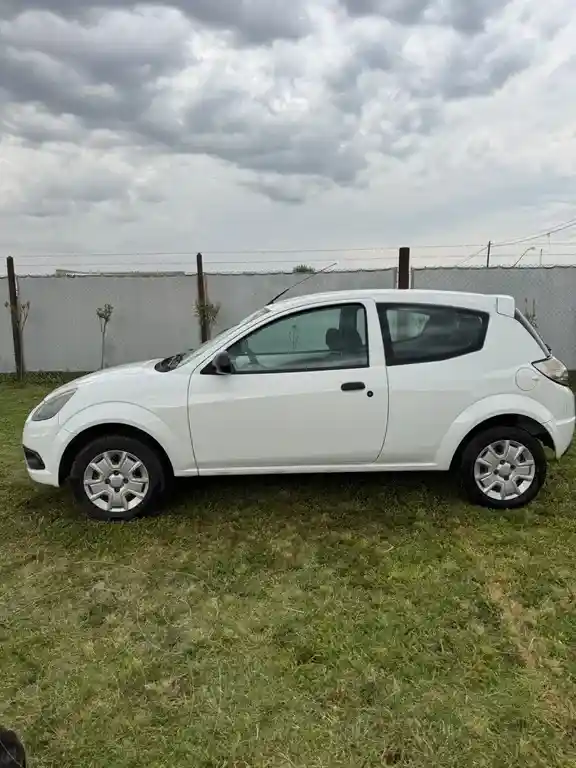 Ford Ka 1.0L Fly Plus  2012 - foto 4