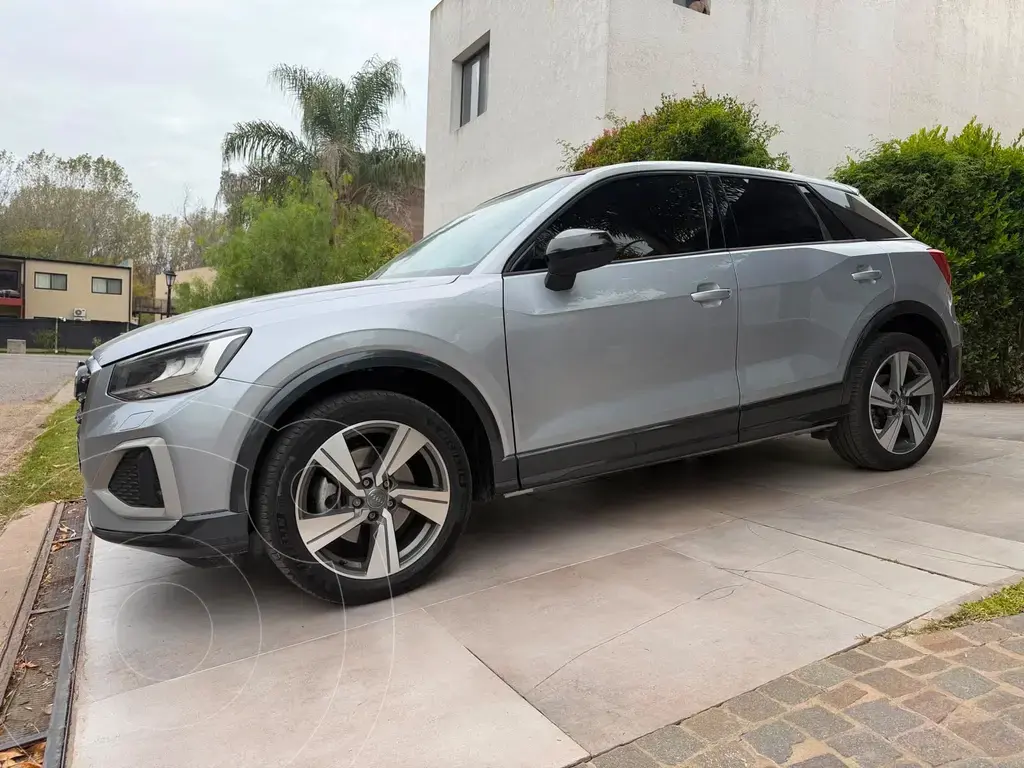 Audi Q2 40 T Fsi Sport (1395 Cc) 2024 - foto 2