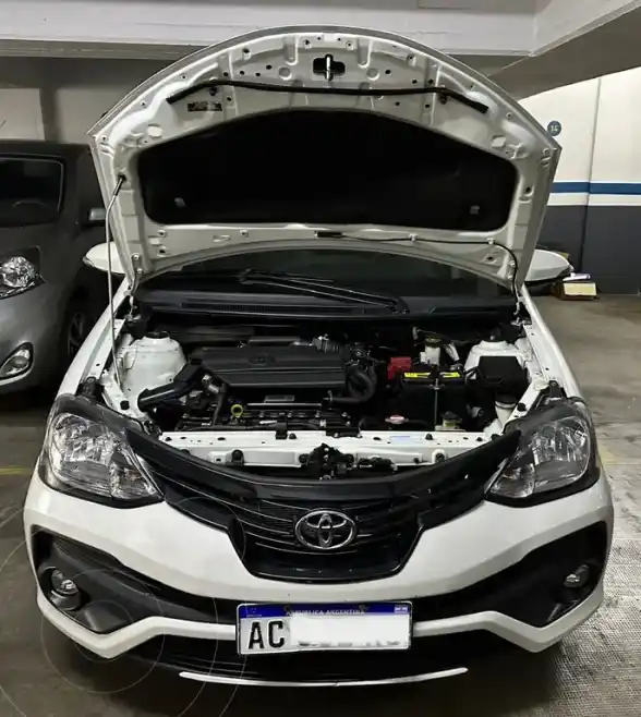 Toyota Etios Sedán Xls  2018 - foto 1