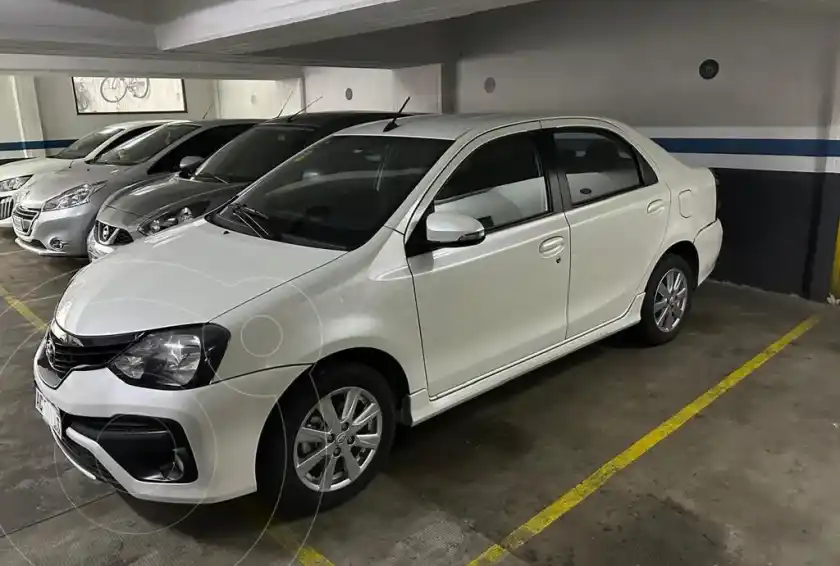Toyota Etios Sedán Xls  2018 - foto 5