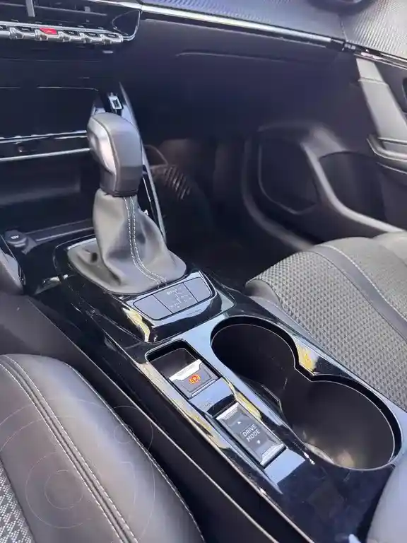 Peugeot 208 Gt  2022 - foto 5