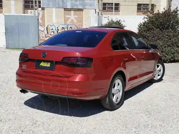 Volkswagen Vento 2.5 Fsi Luxury Tiptronic  2016 - foto 4