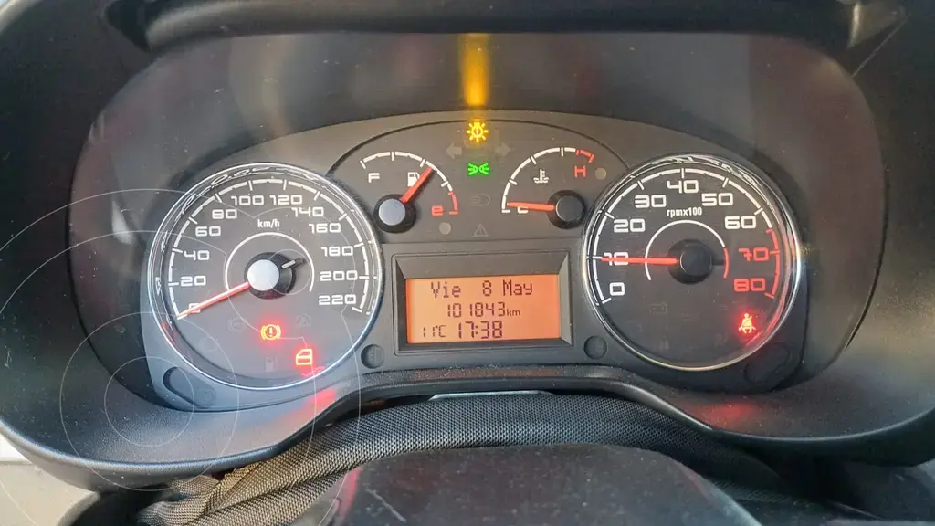 Fiat Punto 5P 1.6 Essence (1598 Cc) 2012 - foto 2