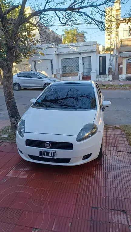 Fiat Punto 5P 1.6 Essence (1598 Cc) 2012 - foto 3