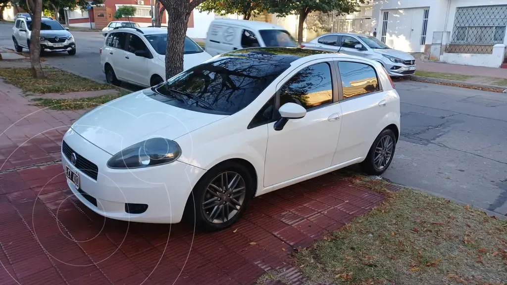 Fiat Punto 5P 1.6 Essence (1598 Cc) 2012 - foto 4