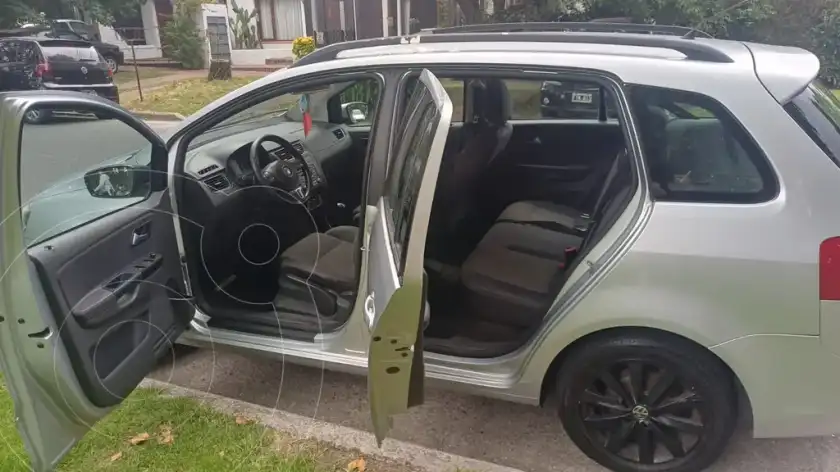 Volkswagen Suran 1.6 Highline  2012 - foto 3