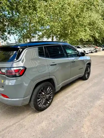 Jeep Compass 1.3 4X2 Serie-S  2023 - foto 4