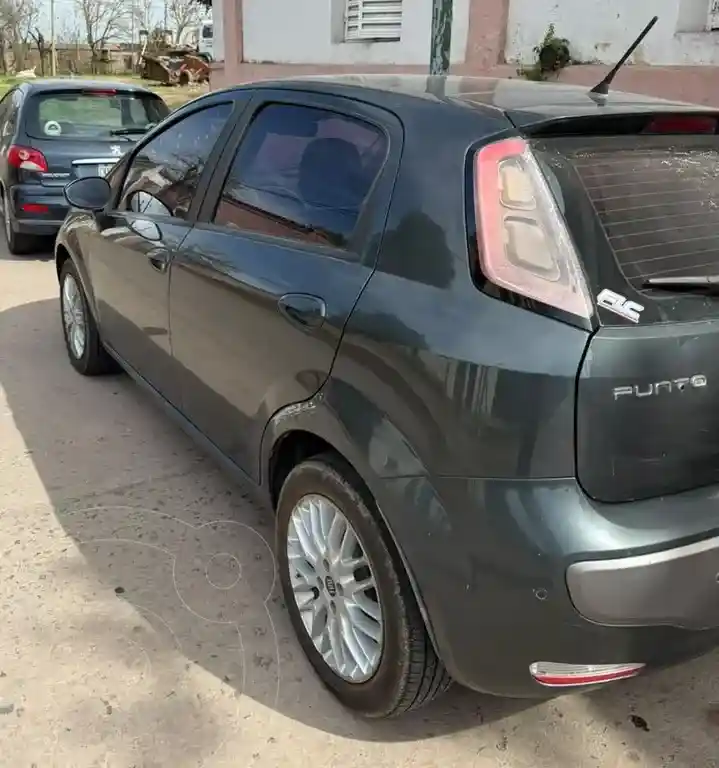 Fiat Punto 5P 1.6 Essence  2014 - foto 3