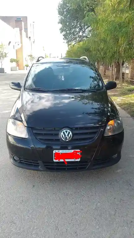 Volkswagen Suran 1.6 Highline  2009 - foto 2