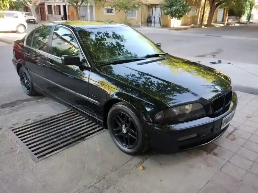 Bmw Serie 3 Sedán 320I Active  2001 - foto 2