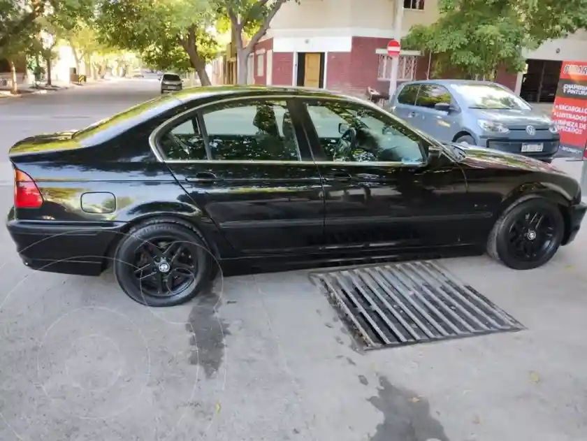 Bmw Serie 3 Sedán 320I Active  2001 - foto 4