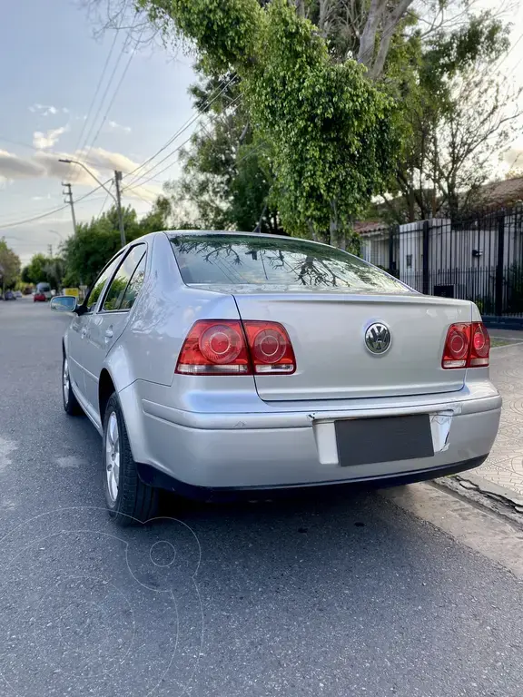 Volkswagen Bora 1.9 Tdi Trendline (1896 Cc) 2011 - foto 4