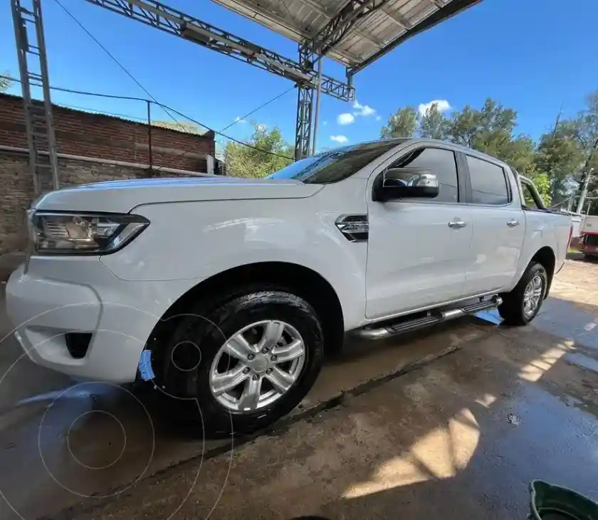 Ford Ranger Xlt 3.2L 4X2 Tdi Cd Aut  2020 - foto 3