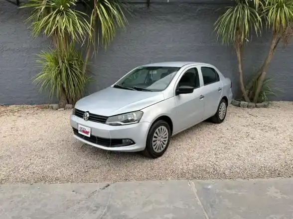 Volkswagen Voyage 1.6 Comfortline  2013 - foto 1