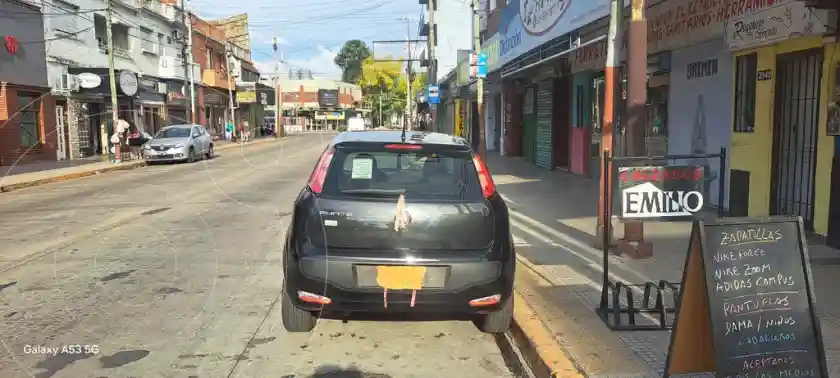 Fiat Punto 5P 1.4 Attractive Pack Top  2015 - foto 2
