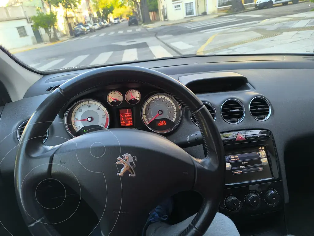 Peugeot 408 Allure Hdi (1560 Cc) 2016 - foto 4