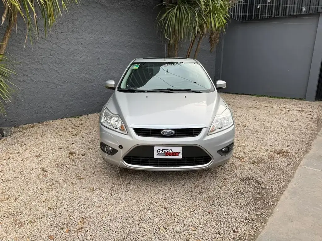 Ford Focus Focus L/08 2.0 5 P Trend Plus 2011 - foto 2