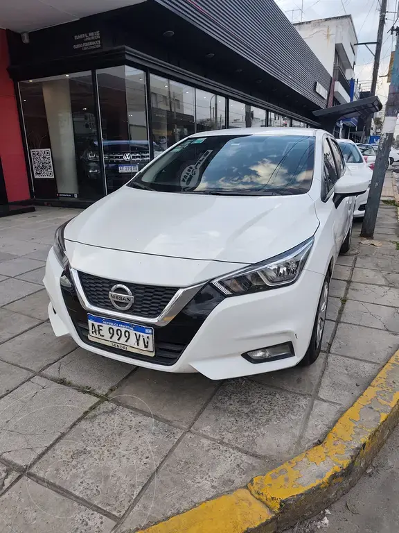 Nissan Versa Sense (1598 Cc) 2021 - foto 2