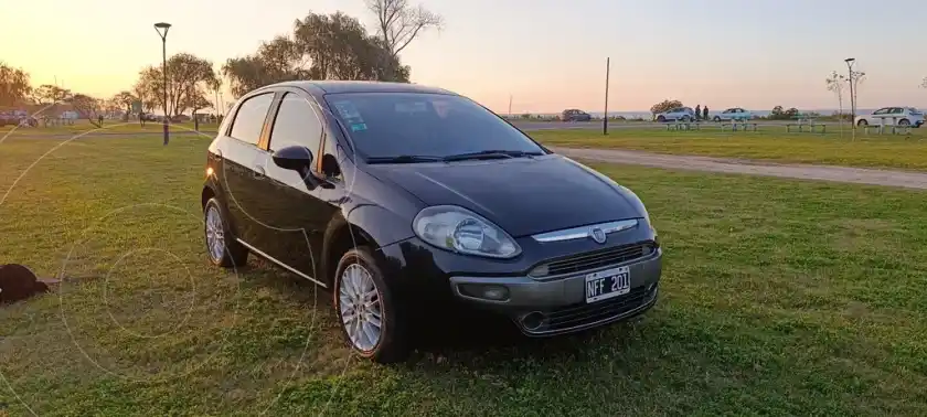 Fiat Punto 5P 1.6 Essence  2013 - foto 3