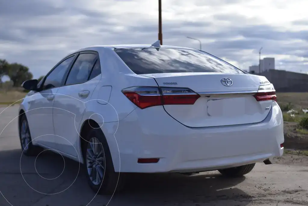 Toyota Corolla 1.8 Xei Pack Cvt  2018 - foto 4