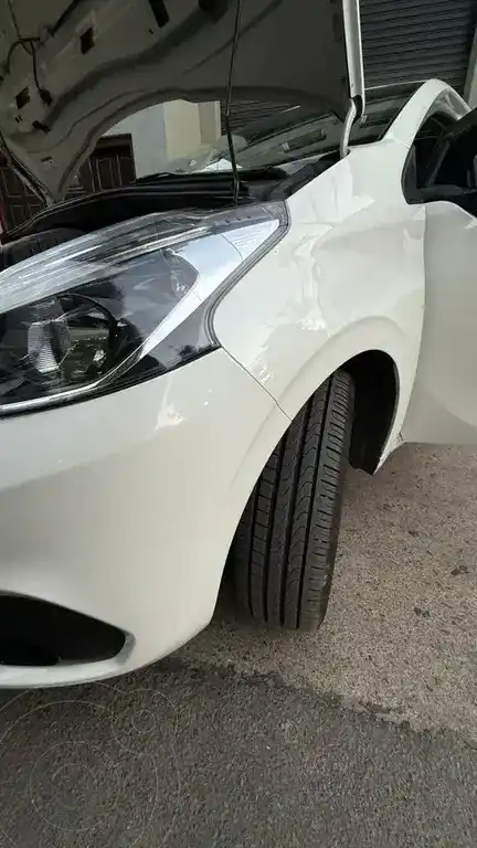 Peugeot 208 Feline 1.6  2019 - foto 2