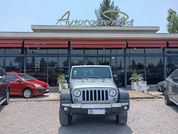 Jeep Wrangler Wrangler 3.6 Unlimited 4 P At 2016 - foto 1