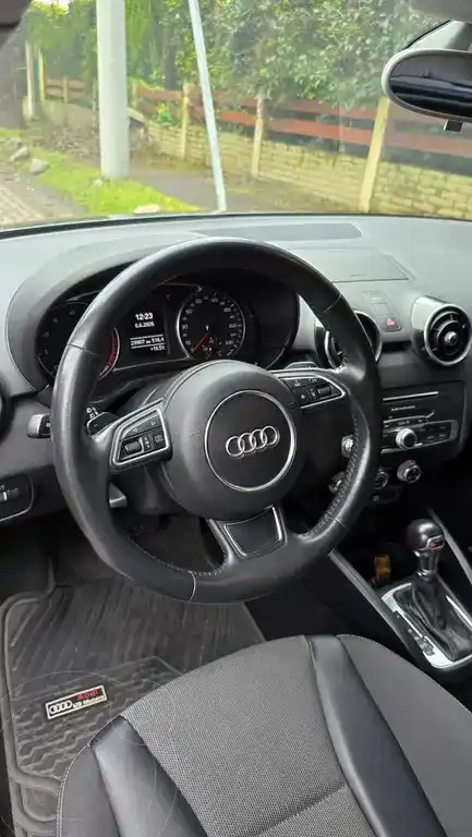 Audi A1 A1 1.4T Ambition  Stronic  2018 - foto 4