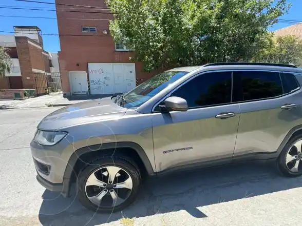 Jeep Compass 2.4 4X4 Longitude Aut  2018 - foto 3