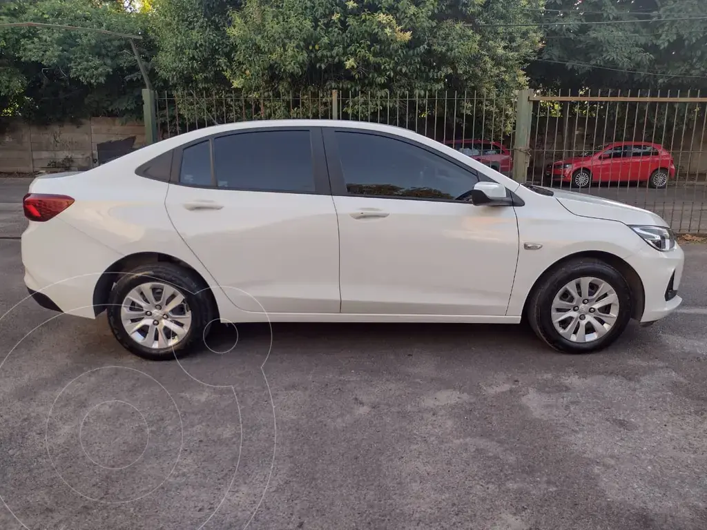 Chevrolet Onix Plus 1.2 Lt Pack Tech (1200 Cc) 2020 - foto 2