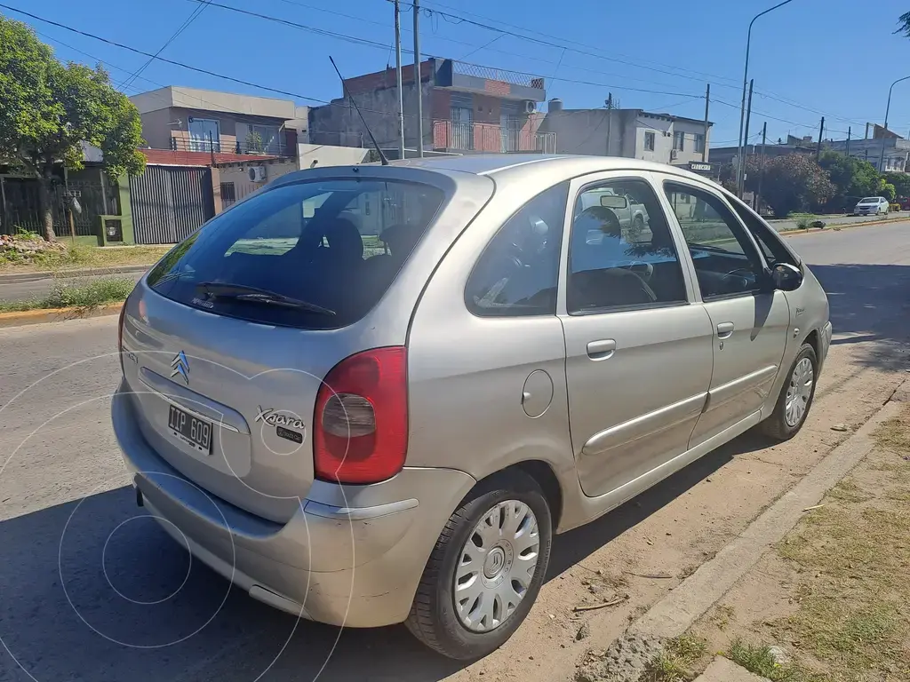 Citroën Xsara Picasso 1.6I (1587 Cc) 2009 - foto 2