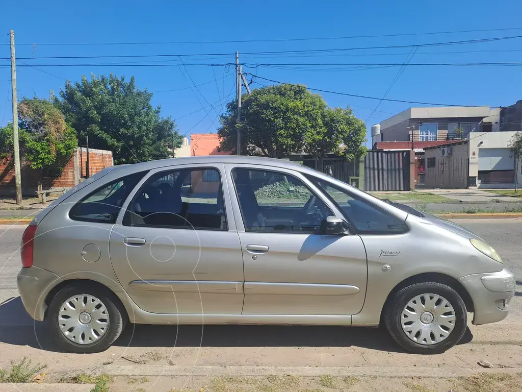 Citroën Xsara Picasso 1.6I (1587 Cc) 2009 - foto 3
