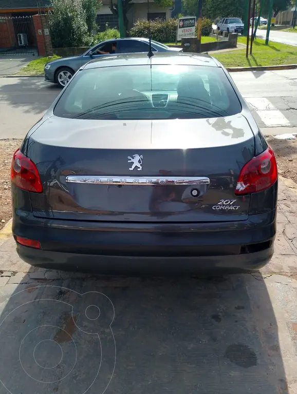 Peugeot 207 Compact Sedán 1.4 Xs 4P (1360 Cc) 2011 - foto 2