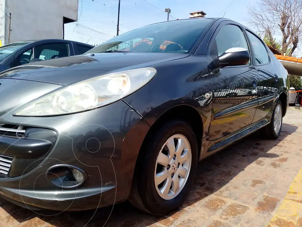 Peugeot 207 Compact Sedán 1.4 Xs 4P (1360 Cc) 2011 - foto 5