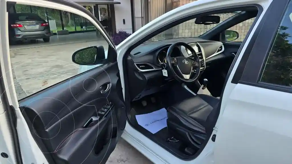 Toyota Yaris 1.5 S  2018 - foto 4