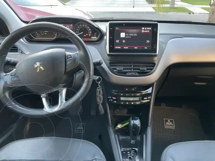 Peugeot 208 Allure 1.6  2019 - foto 5