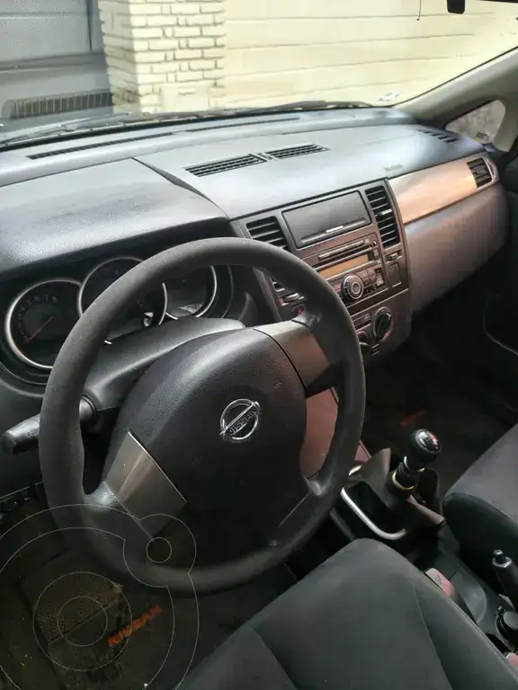 Nissan Tiida Visia  2011 - foto 4