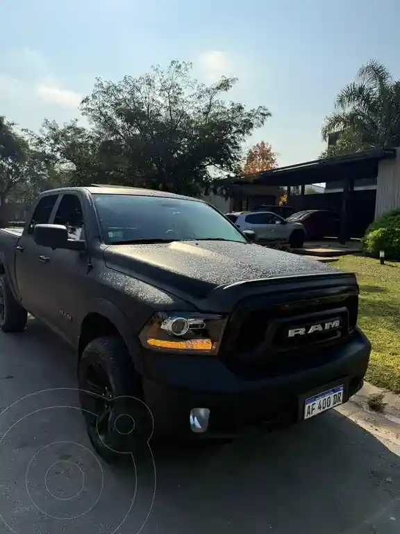 Ram 1500 Laramie 4X4  2022 - foto 1