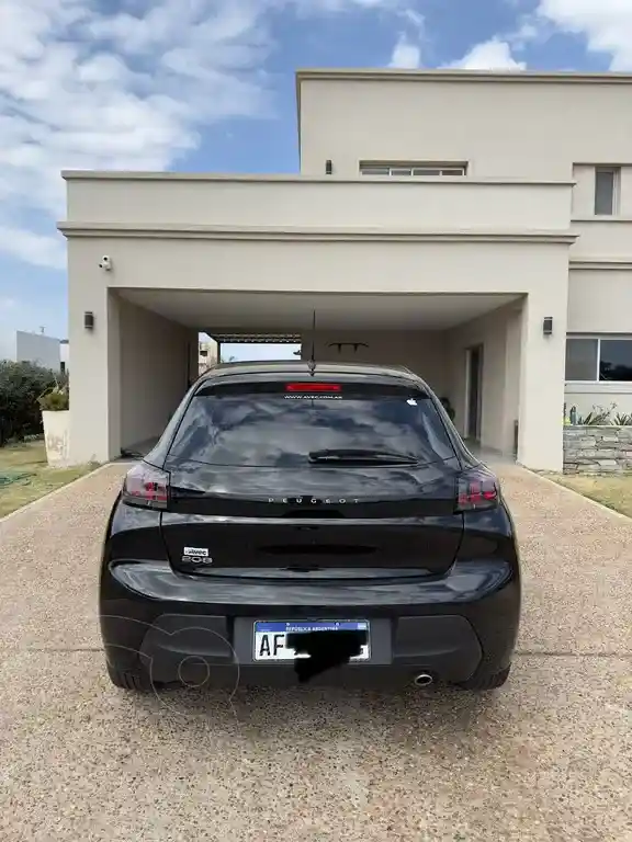 Peugeot 208 Allure 1.6 Tiptronic Pack  2023 - foto 4