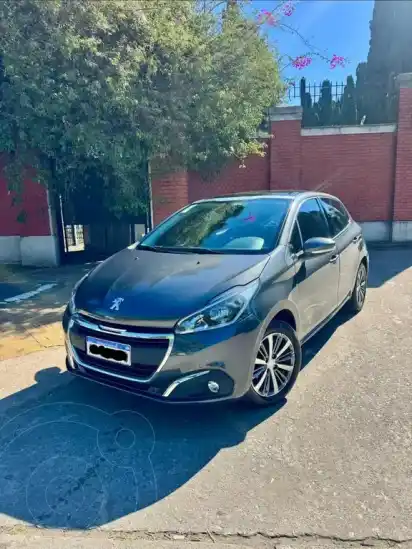 Peugeot 208 Allure 1.6  2019 - foto 2