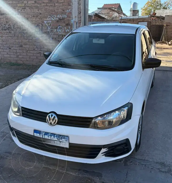 Volkswagen Voyage 1.6 Trendline (1599 Cc) 2016 - foto 2