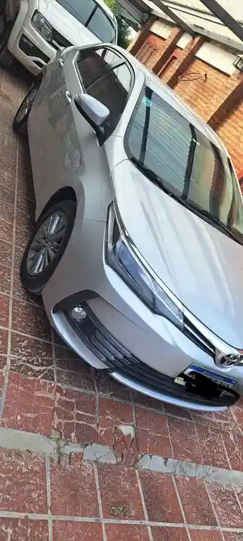 Toyota Corolla 1.8 Xei Pack 2016-2017  2017 - foto 2