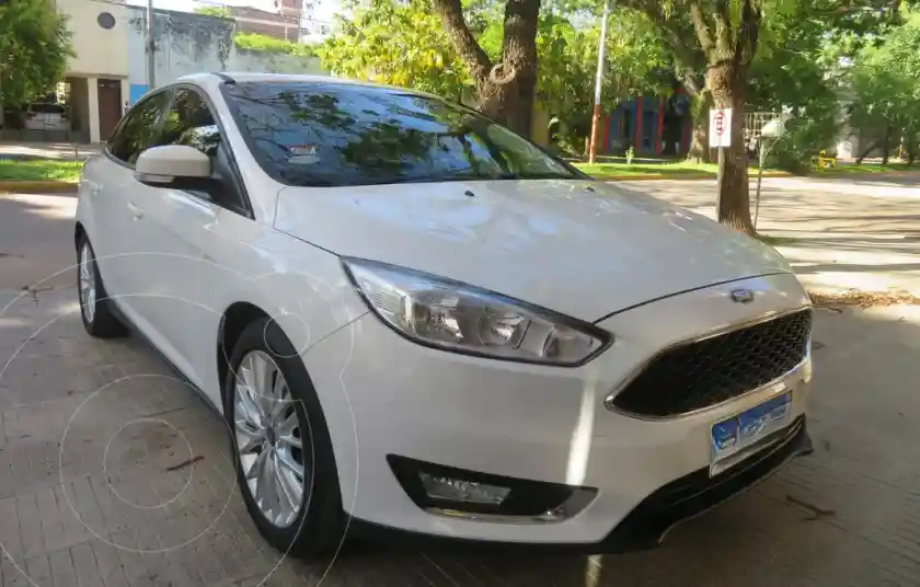 Ford Focus Sedán 2.0L Se Plus Aut  2016 - foto 1