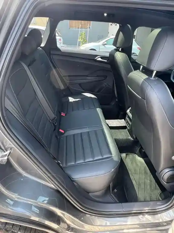 Volkswagen Taos Highline Aut  2024 - foto 3