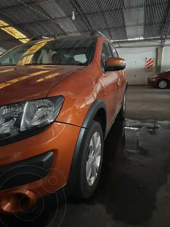 Renault Sandero Stepway 1.6 Privilége  2015 - foto 2