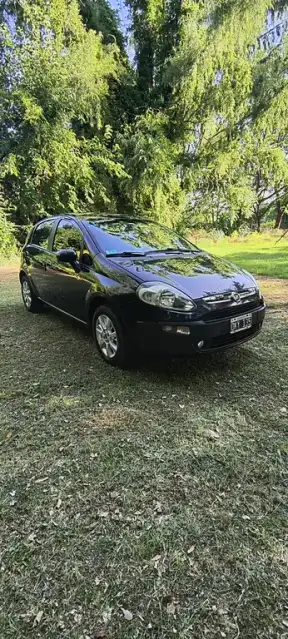 Fiat Punto 5P 1.4 Attractive Pack Top  2015 - foto 2
