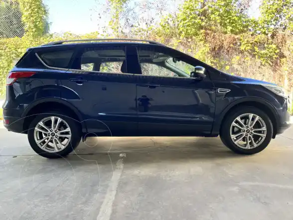 Ford Kuga Titanium 1.6T Aut 4X4  2013 - foto 1