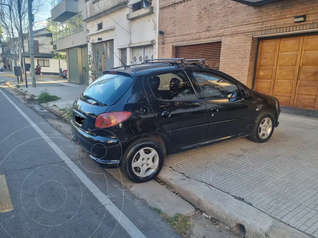 Peugeot 206 1.6 Xt Premium 5P Tiptronic Nav (1587 Cc) 2007 - foto 3