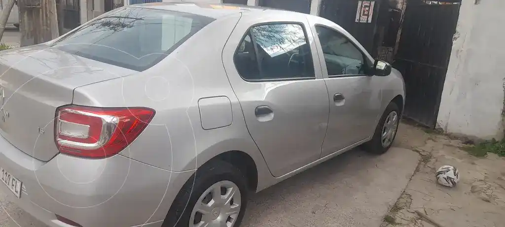 Renault Logan 1.6 Authentique Plus  2017 - foto 5