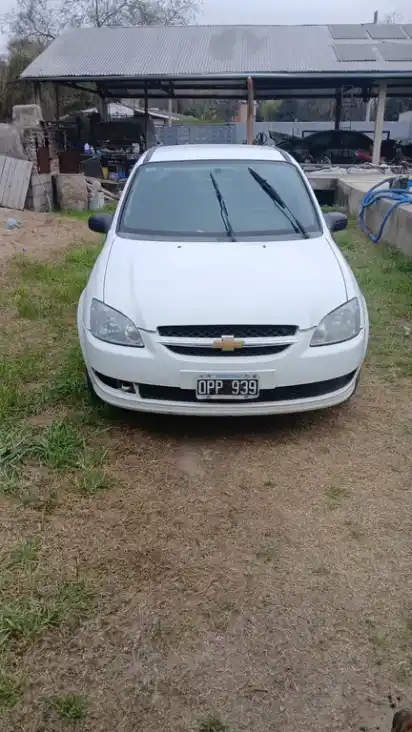 Chevrolet Classic 4P Ls  2015 - foto 1