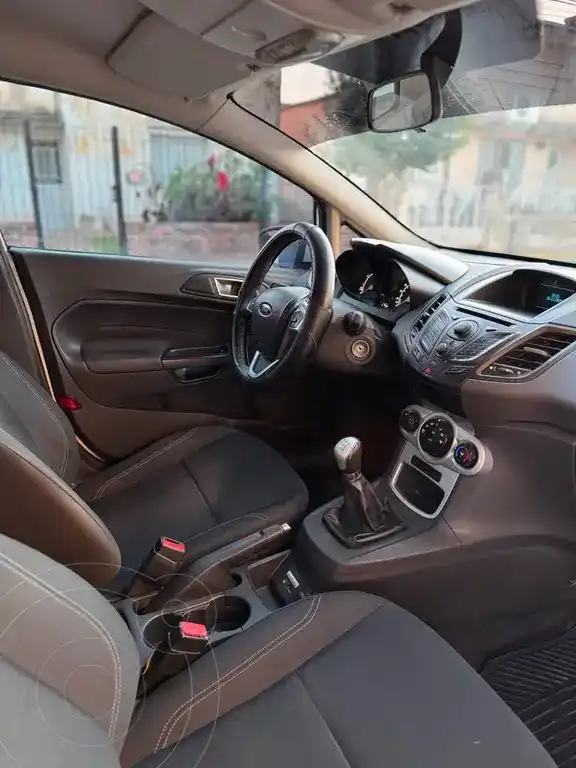 Ford Fiesta Kinetic Se Plus  2016 - foto 4